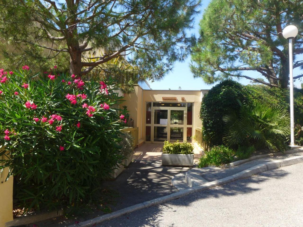 Apartment Domaine Du Clairfontaine By Interhome Nice Bagian luar foto